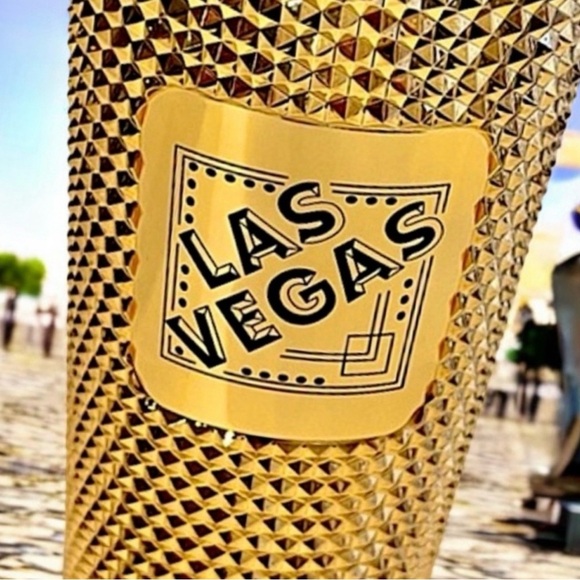 Las Vegas Golden Venti coffee cup You can only get this in Vegas baby! Lucky cup - Picture 14 of 16